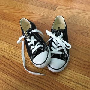 women’s size 5 converse
